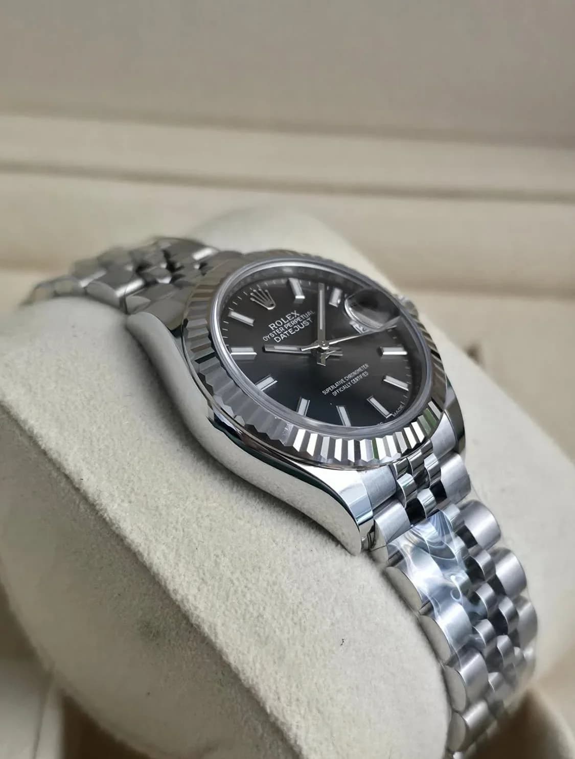 Thumb Lady-Datejust 28 Stainless Steel Fluted / Grey / Jubilee