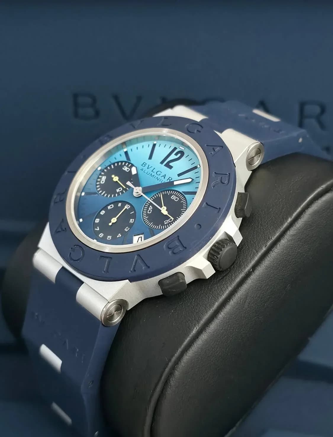 Thumb Aluminium Automatic 40 Capri Edition