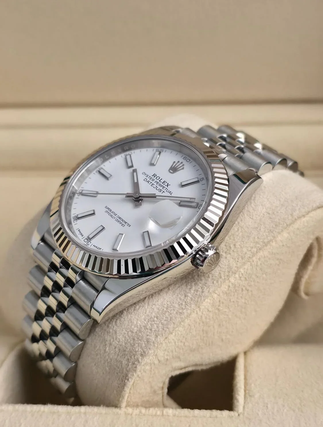 Thumb Datejust 41 Stainless Steel Fluted / Jubilee / White