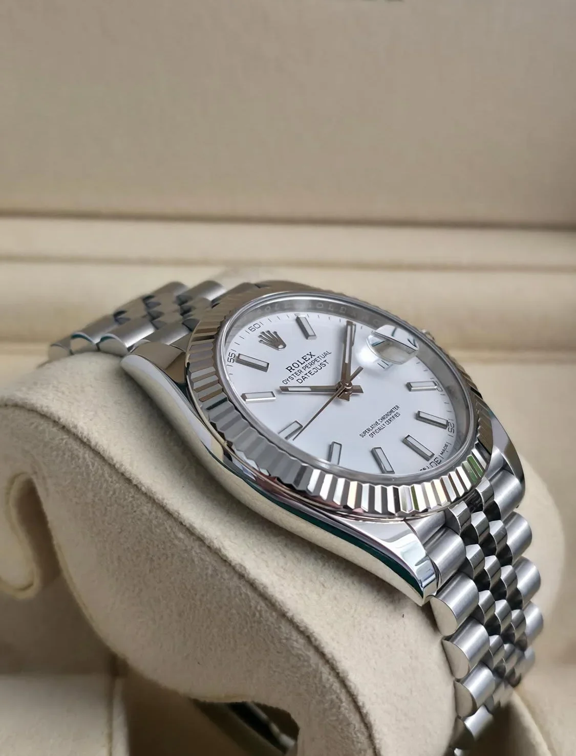 Thumb Datejust 41 Stainless Steel Fluted / Jubilee / White