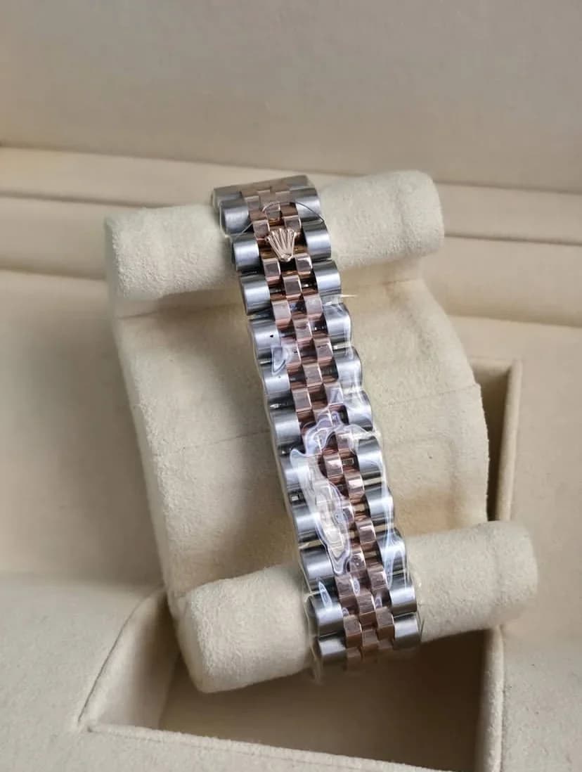 Thumb Datejust 31 Rolesor Everose Fluted / Jubilee / Pink Roman