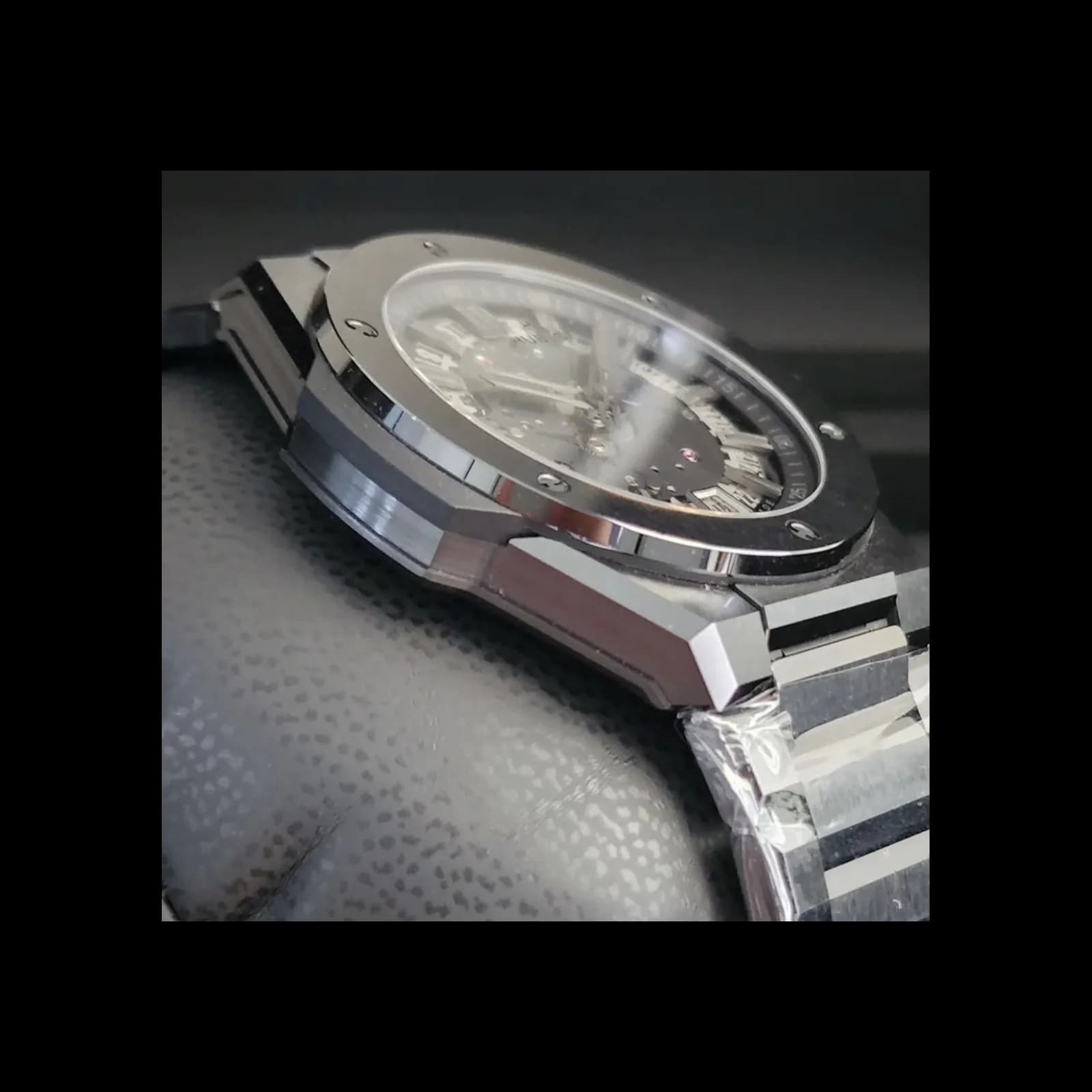 Thumb Big Bang Integrated All Black Titanium