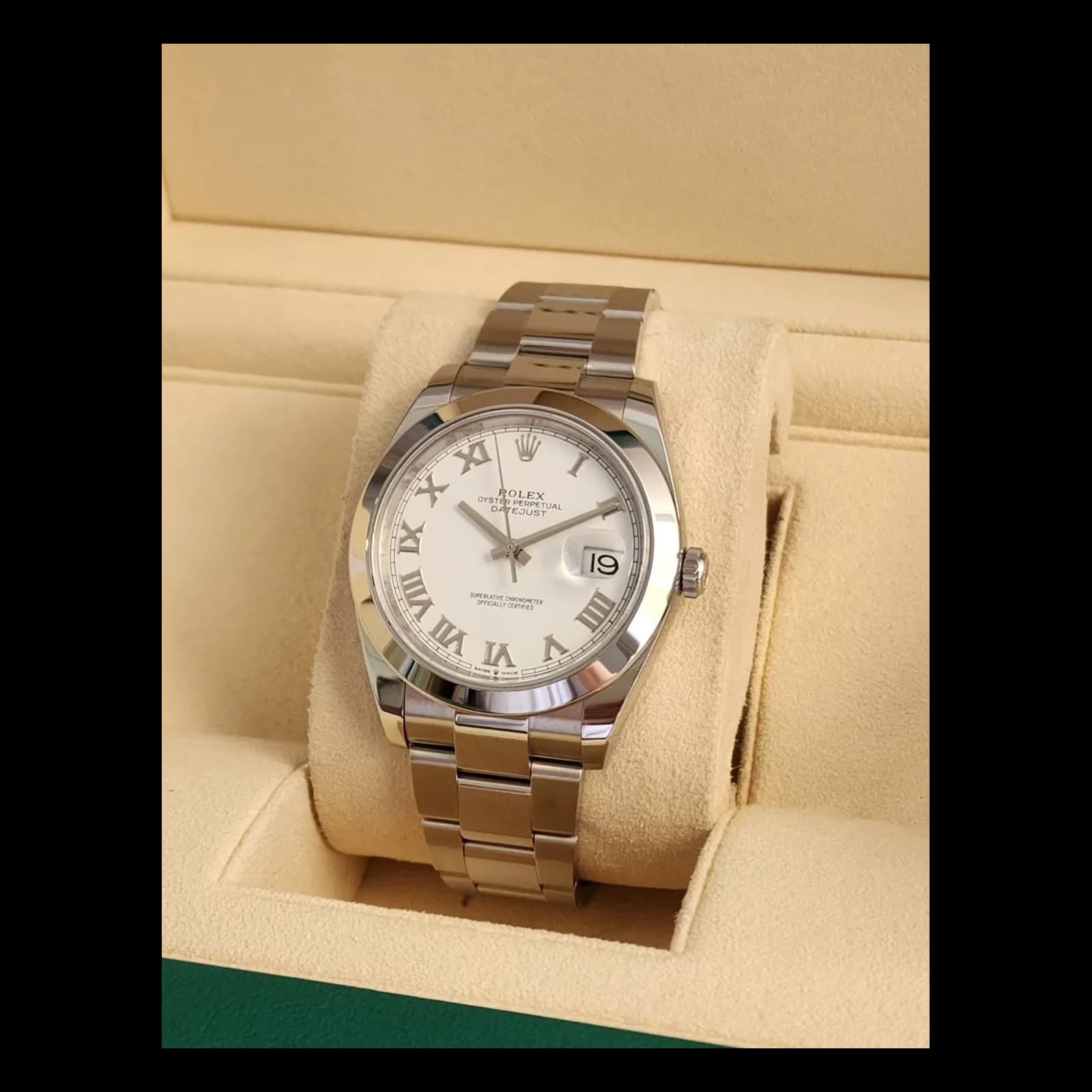 Thumb Datejust 41 Stainless Steel Smooth / Oyster / White Roman