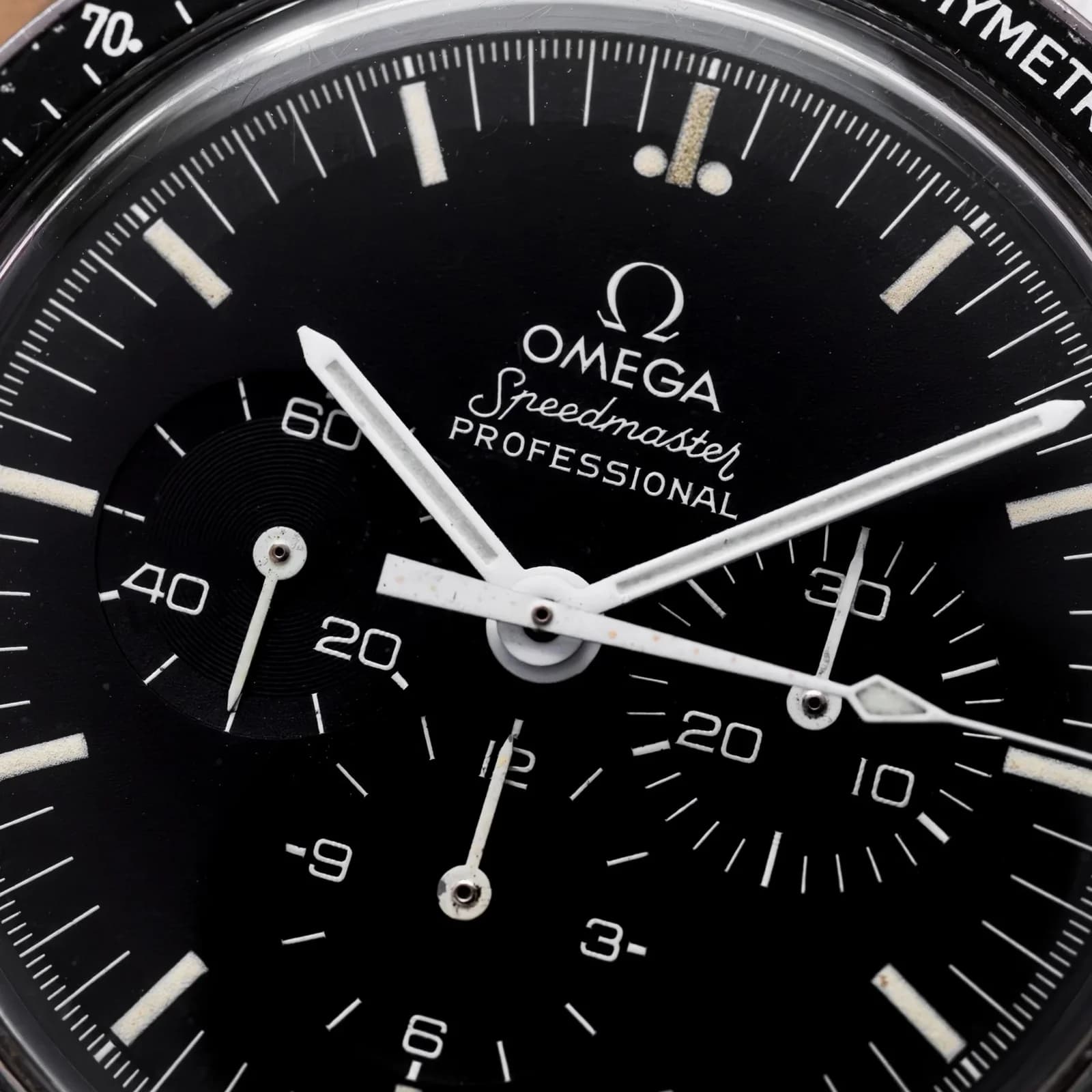 Thumb Speedmaster Professional Moonwatch