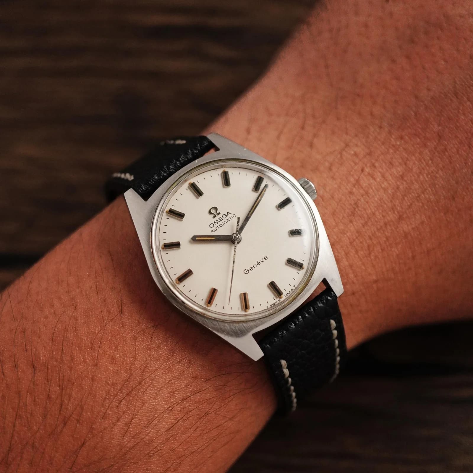 Thumb Omega Geneve