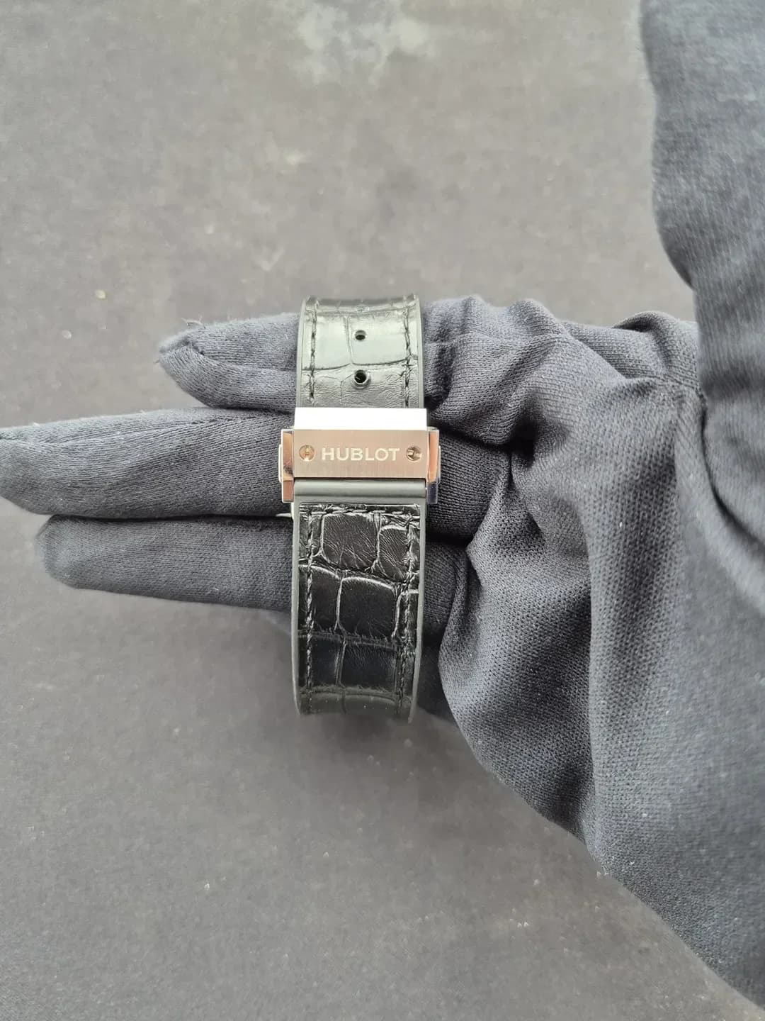 Thumb Classic Fusion 42 Titanium / Black / Rubber