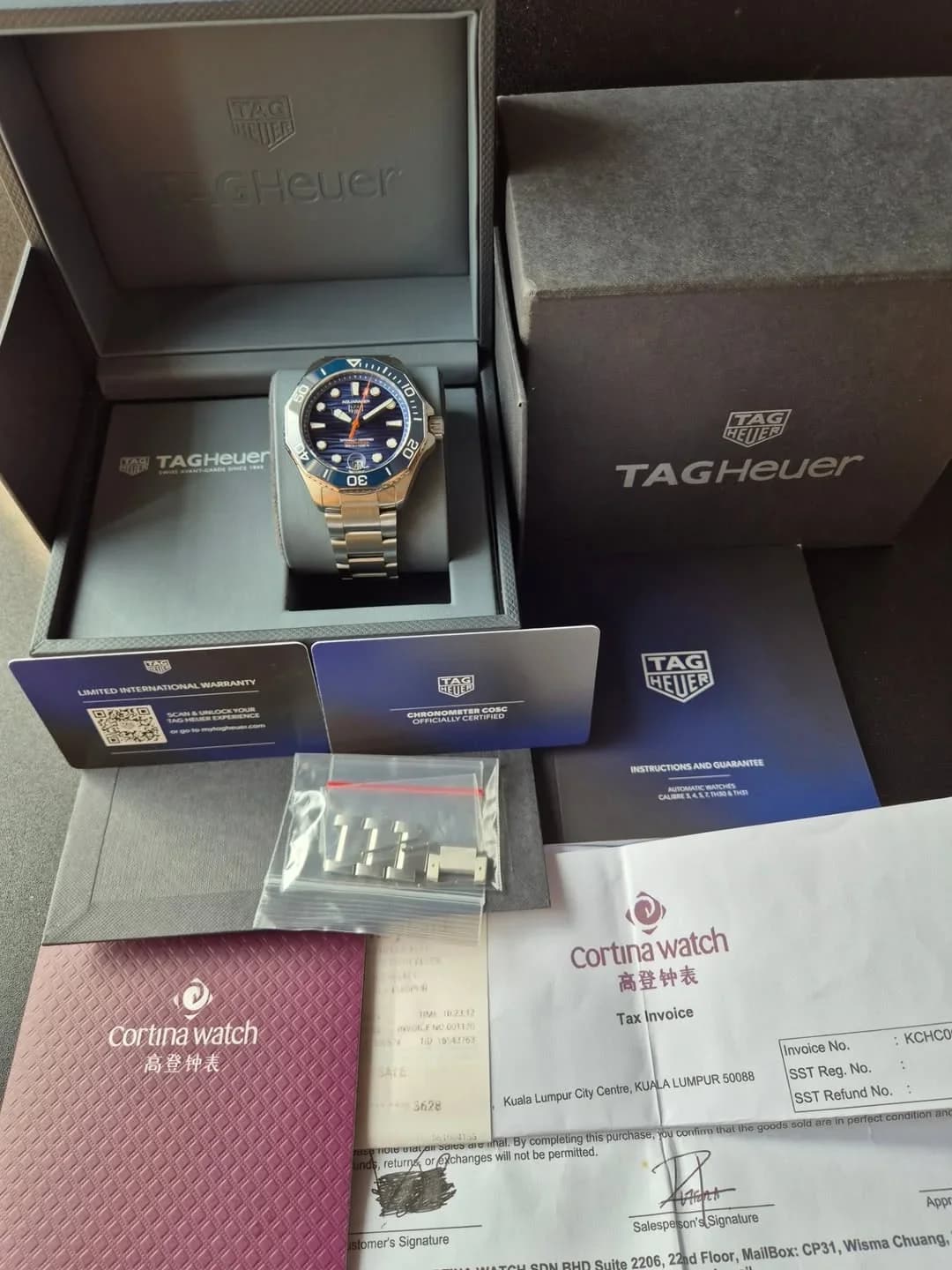 Thumb Aquaracer Professional 300 Blue Stainless Steel / Blue / Bracelet