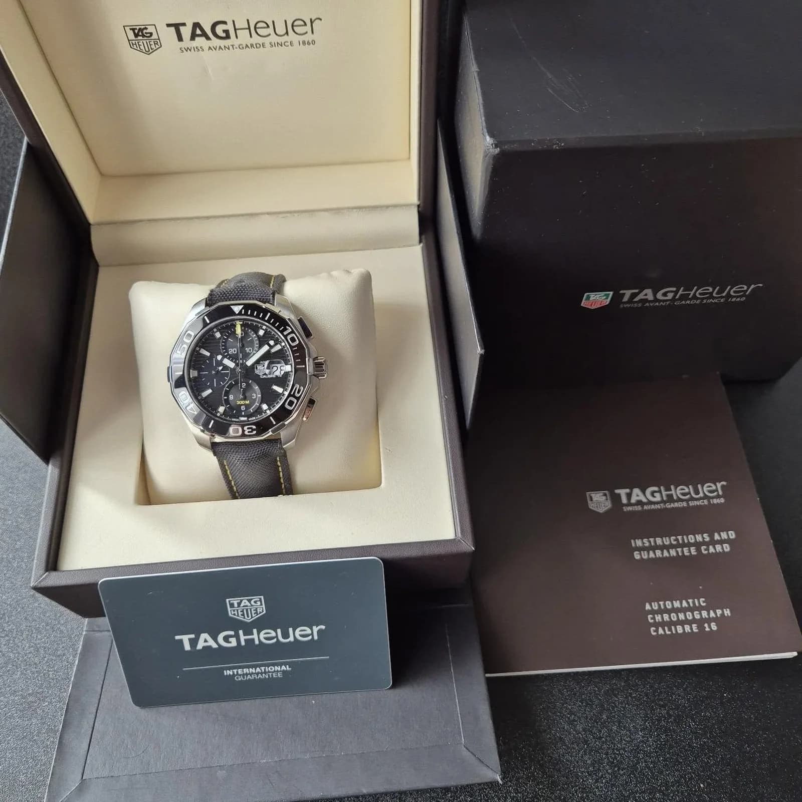 Thumb Aquaracer 300M Calibre 16 43 Stainless Steel / Black / Nylon