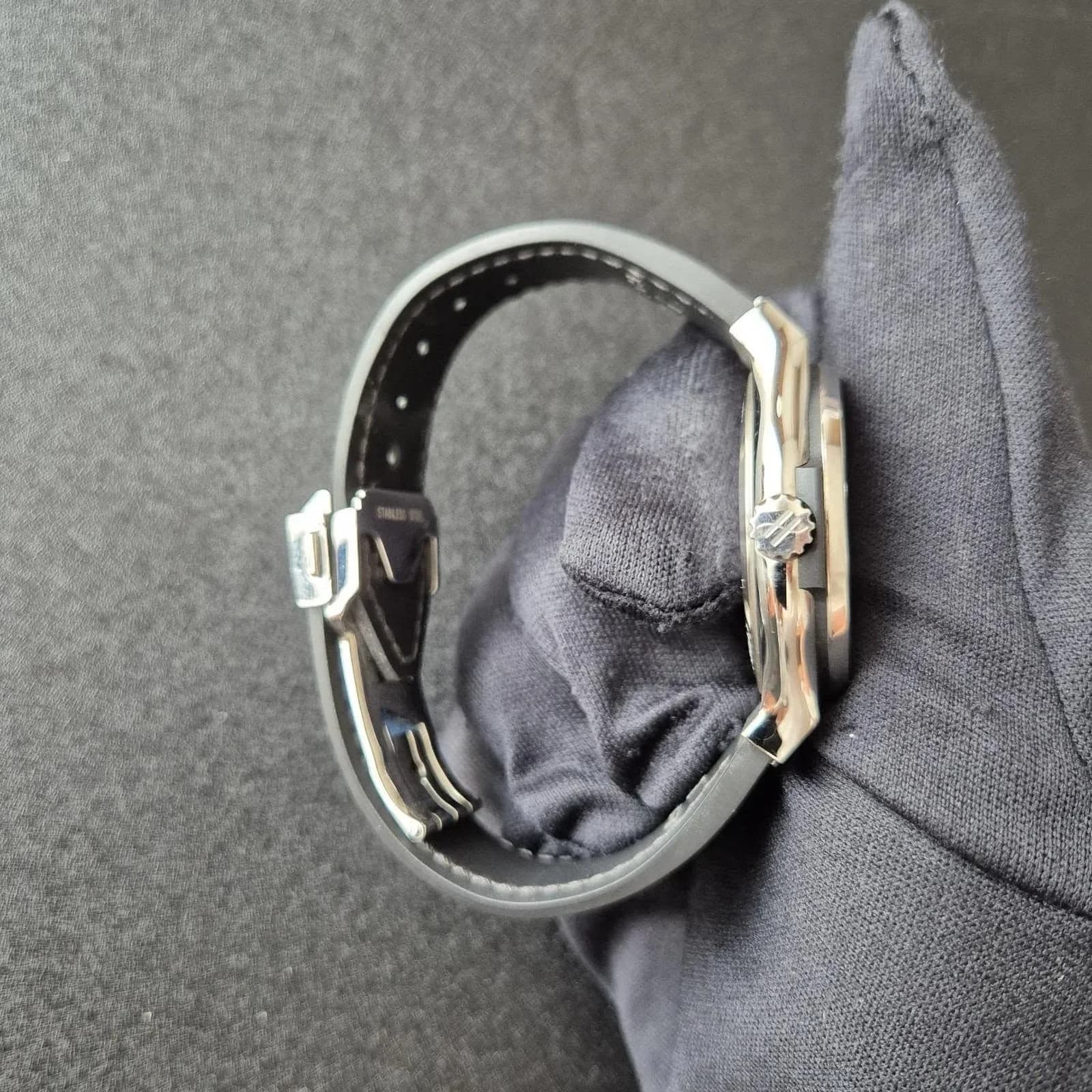 Thumb Classic Fusion 38 Titanium / Black / Rubber
