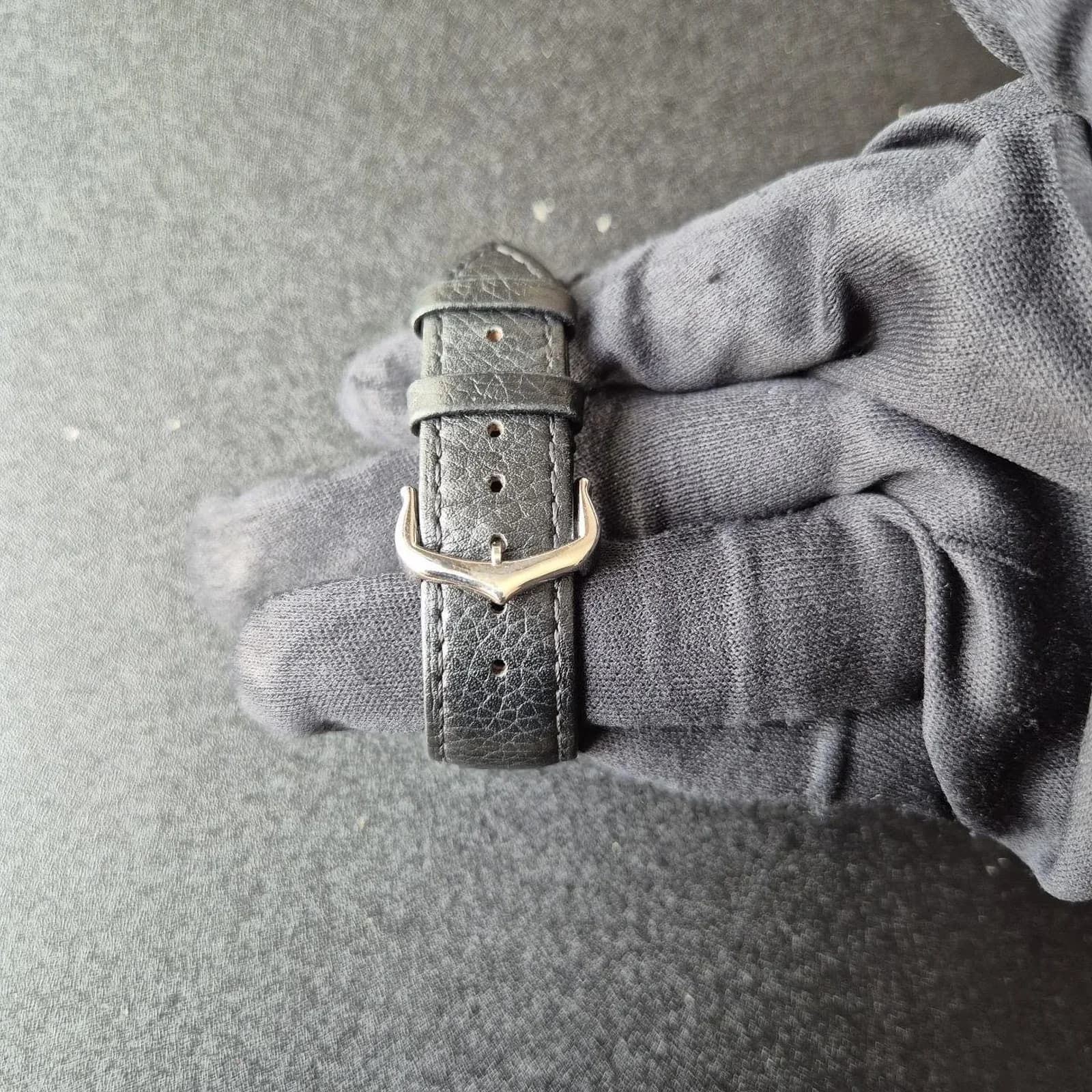 Thumb Tank Must Large Quartz Stainless Steel / Silver