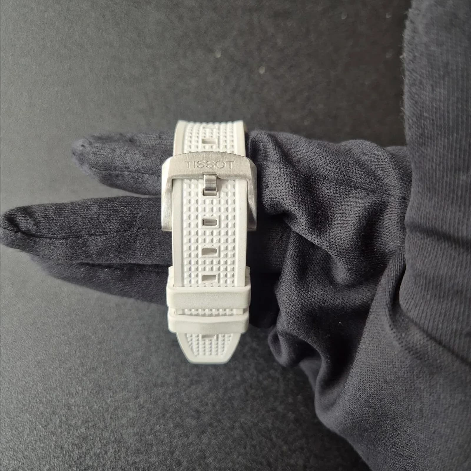 Thumb PRX Quartz Stainless Steel / Full Lume/ Rubber