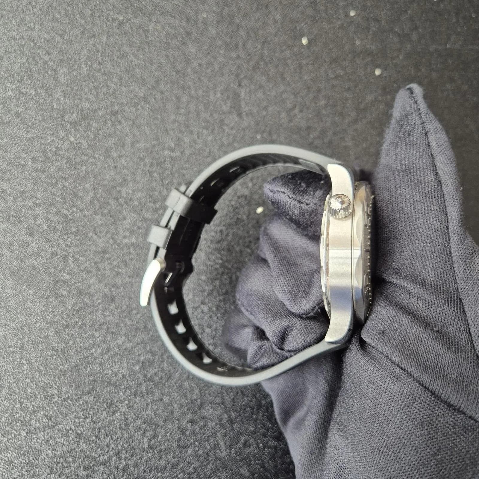 Thumb Seamaster Diver 300M Nekton Edition / Rubber