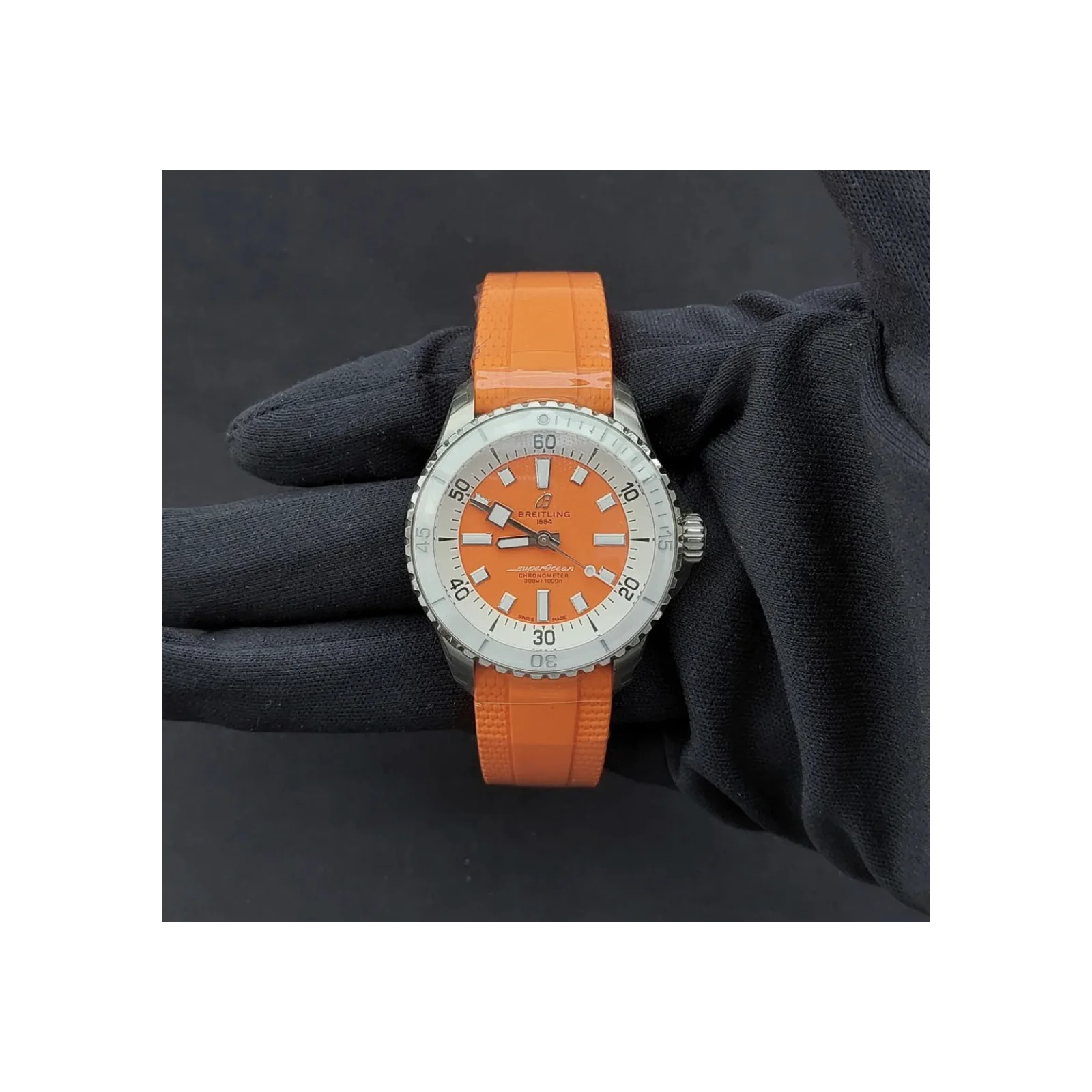 Thumb SuperOcean Automatic 36 Stainless Steel / Orange / Rubber