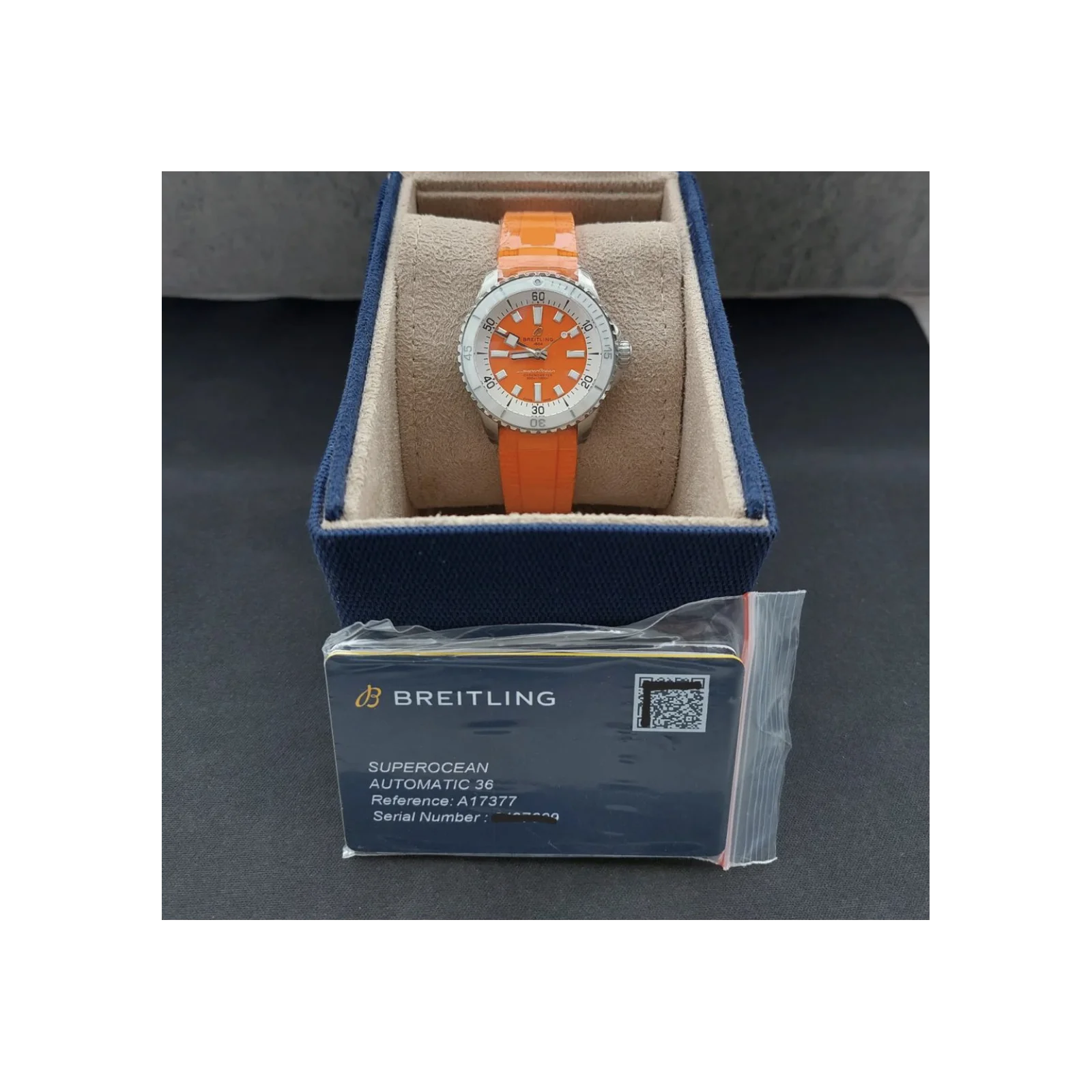 Thumb SuperOcean Automatic 36 Stainless Steel / Orange / Rubber