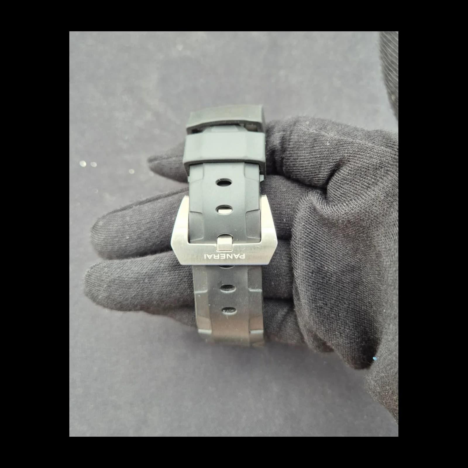 Thumb Luminor Submersible 42 3 Days Automatic Stainless Steel / Black