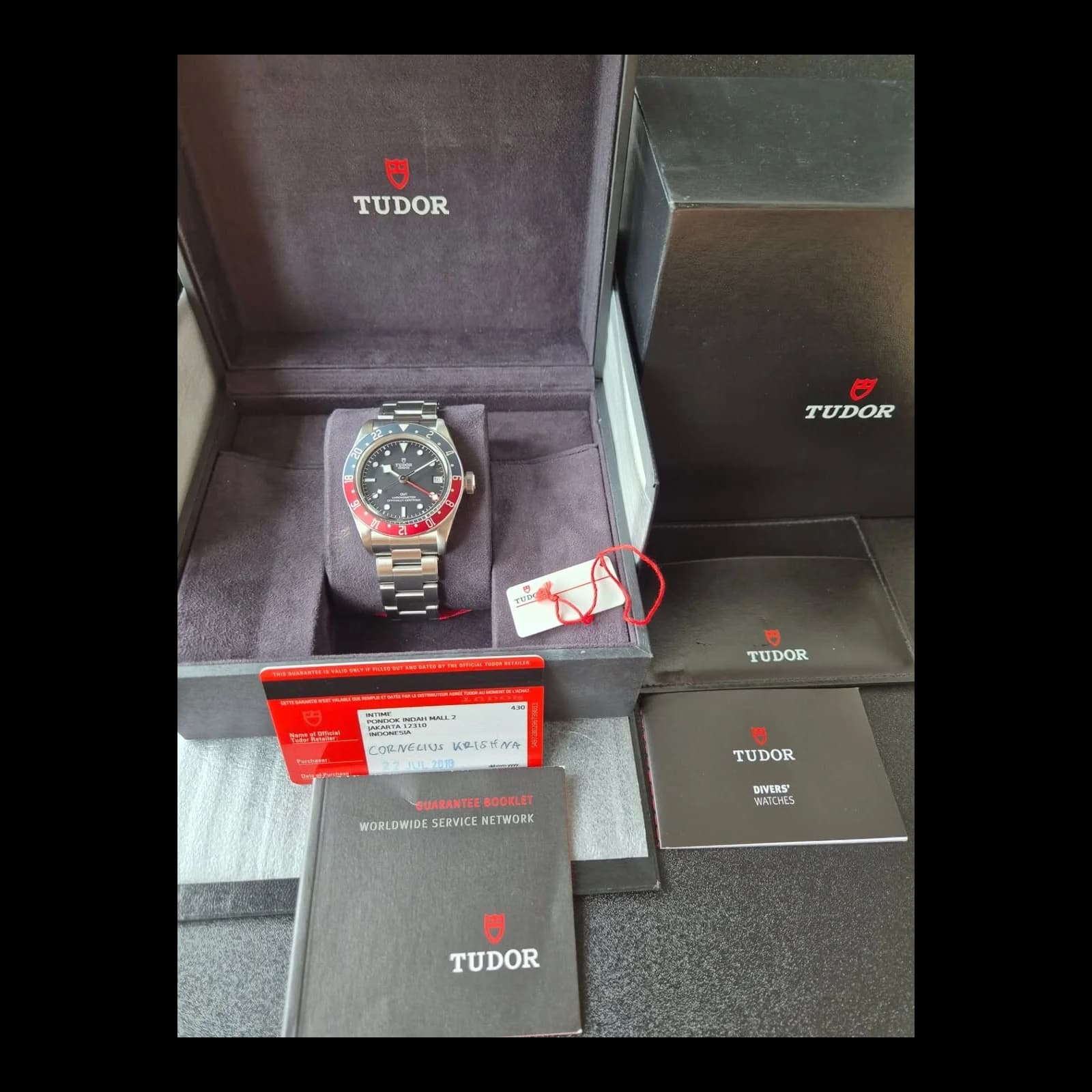 Thumb Black Bay GMT Stainless Steel / Black / Pepsi / Bracelet