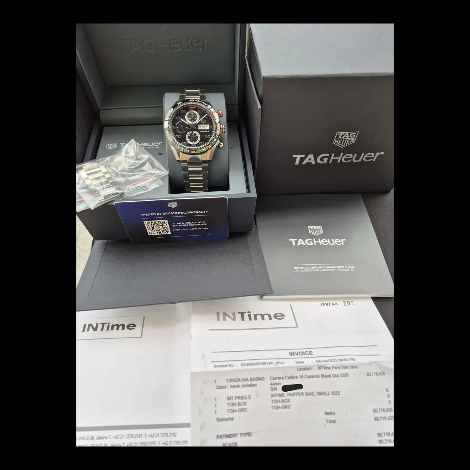 Thumb Carrera Calibre 16 44 Stainless Steel / Black / Bracelet