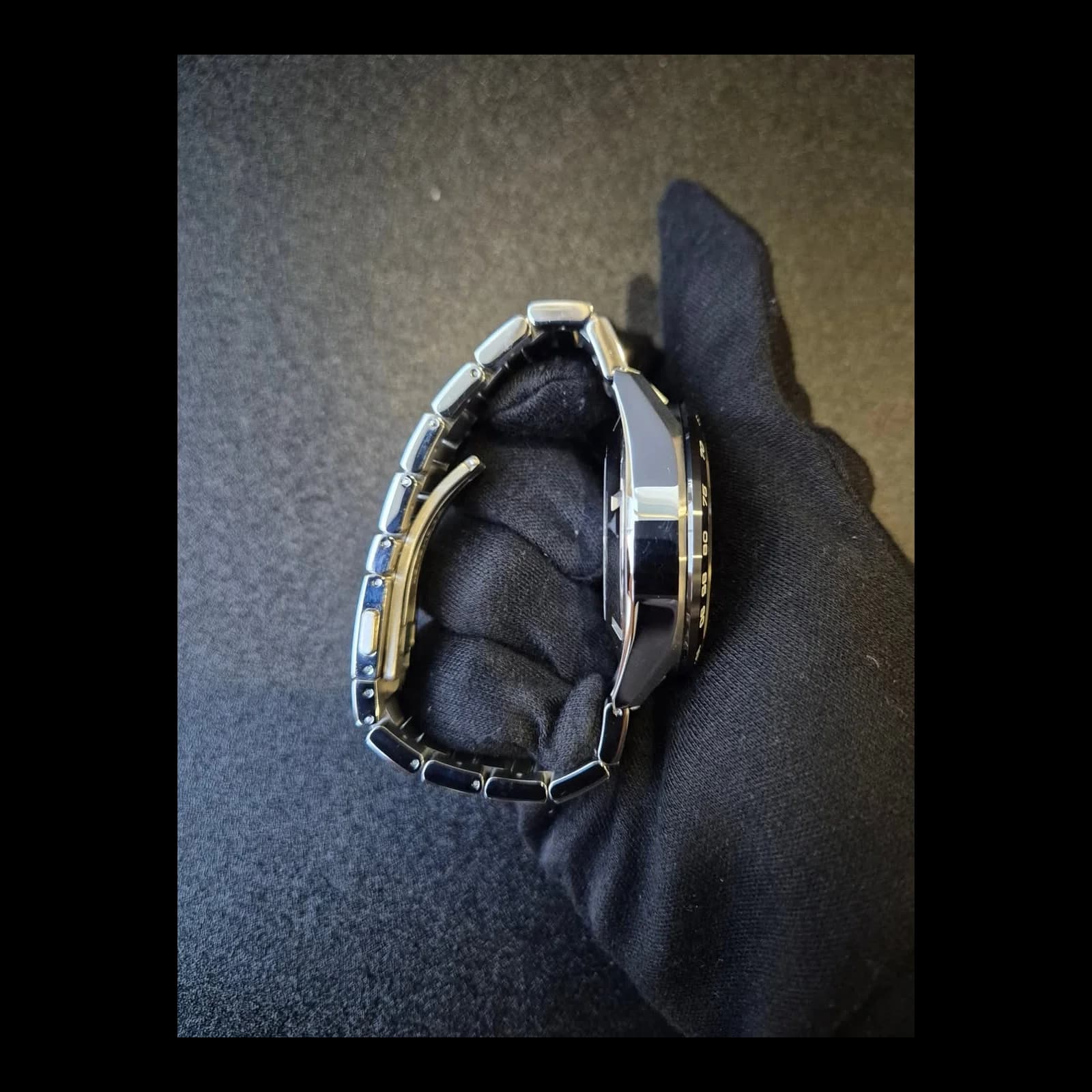 Thumb Carrera Calibre 16 44 Stainless Steel / Black / Bracelet