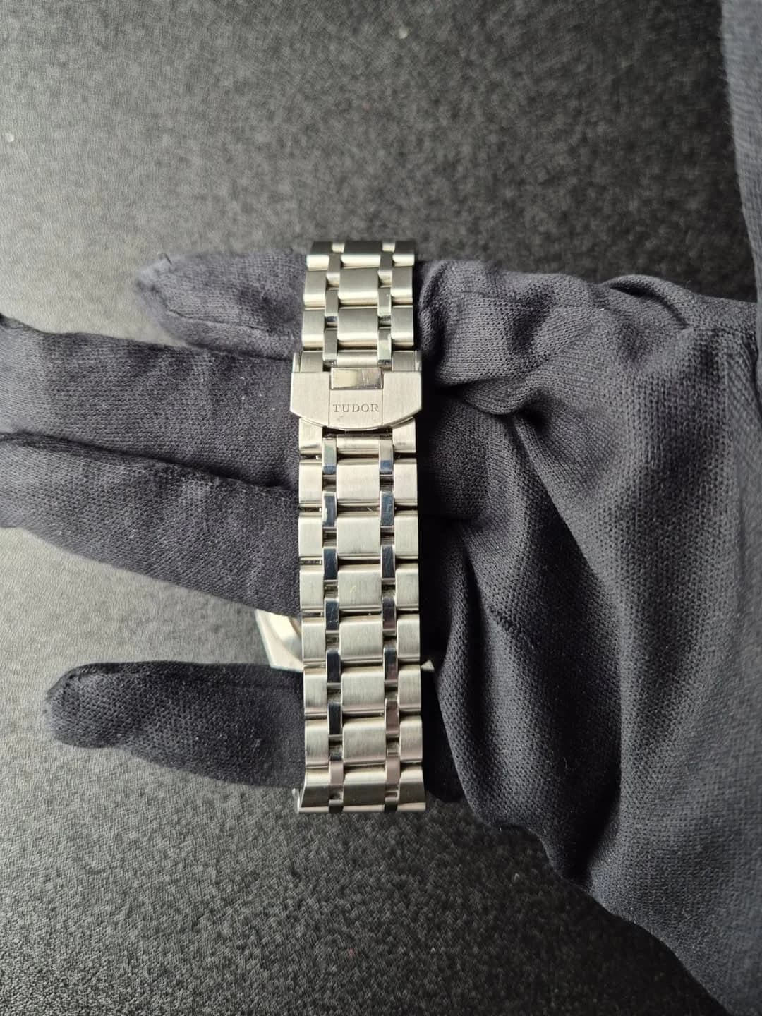 Thumb Royal Date 38 Stainless Steel / Salmon - Roman