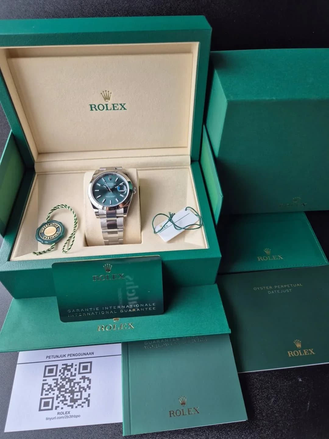 Thumb Datejust 41 Stainless Steel Smooth / Oyster / Green - Fluted