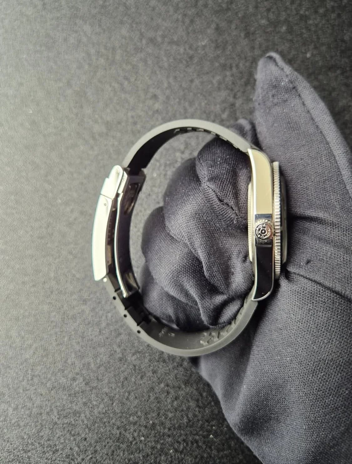 Thumb Black Bay Fifty-Four Stainless Steel / Black / Rubber