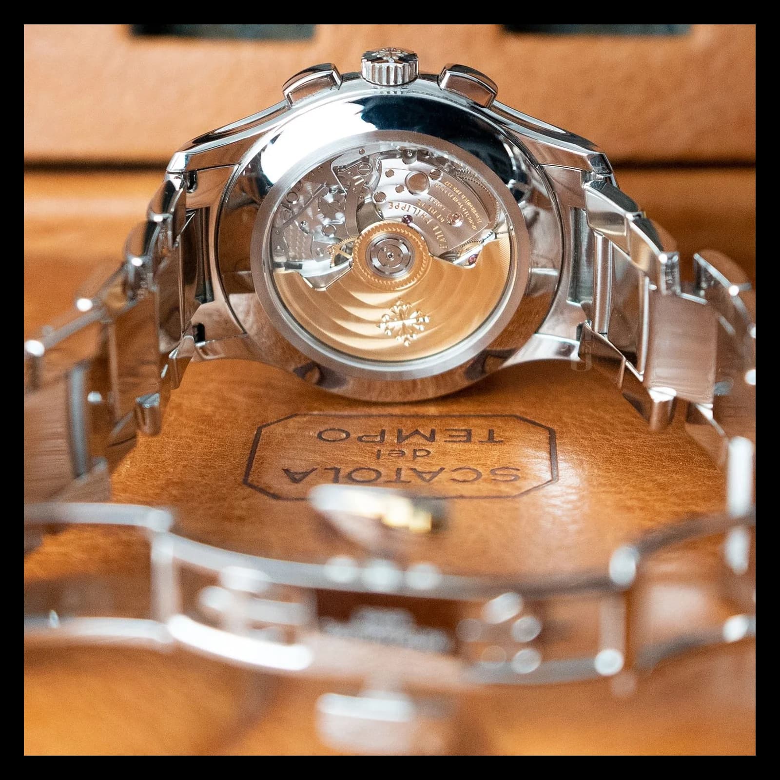 Thumb Annual Calendar Chronograph 5905 Stainless Steel / Green / Bracelet