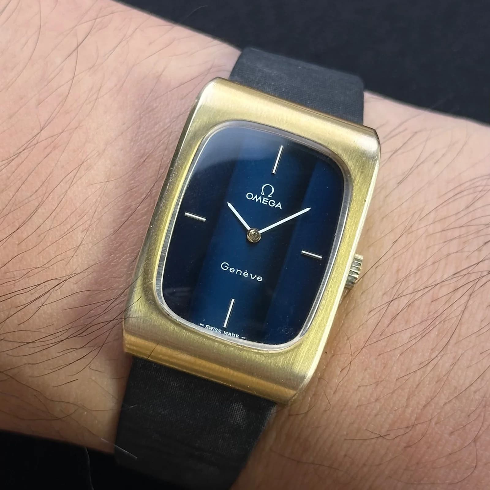 Thumb Omega Geneve