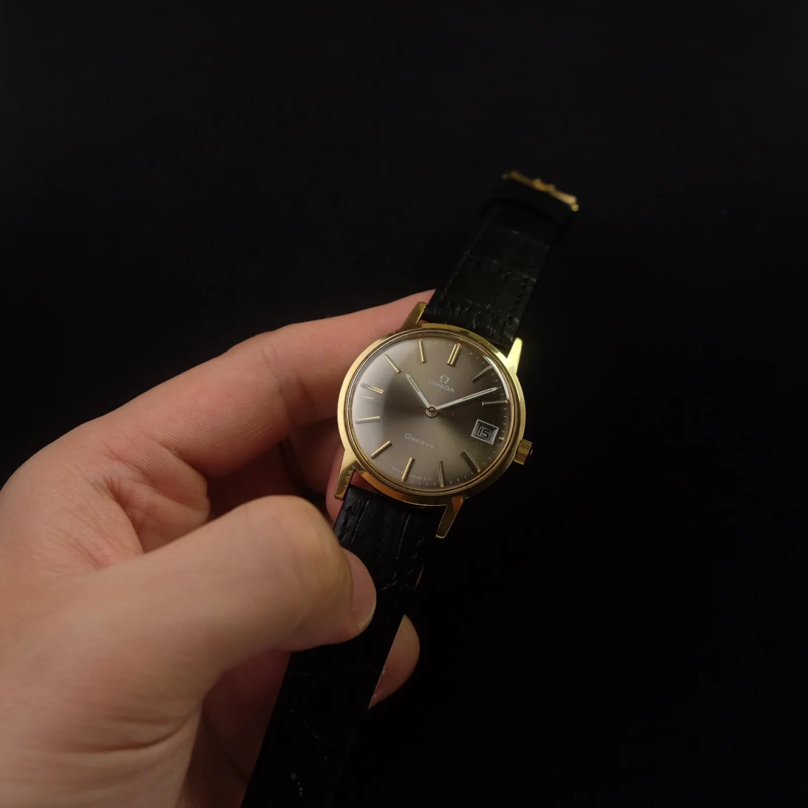 Thumb Omega Geneve
