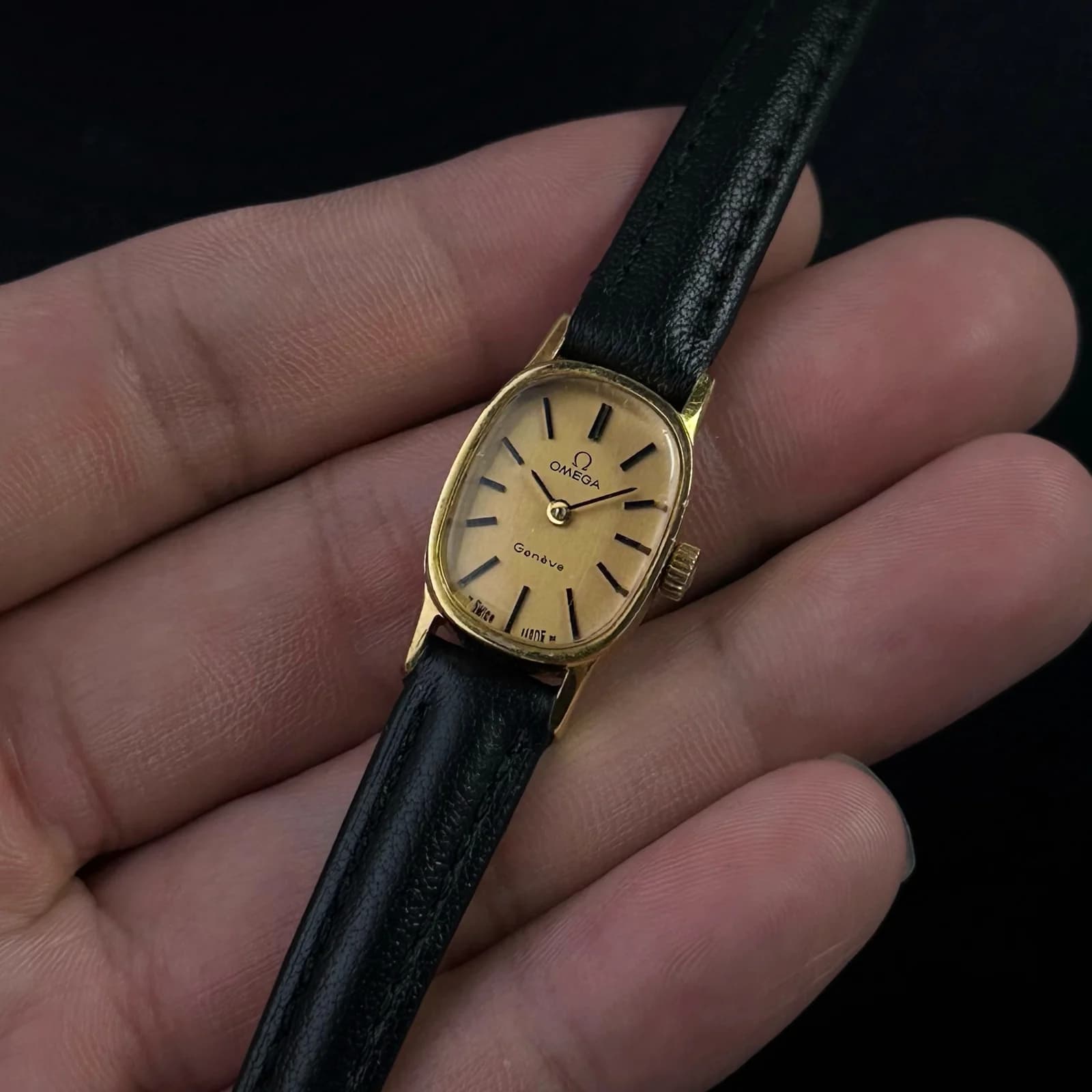 Thumb OMEGA Geneve Mini Ellipse Ladies 511.0454