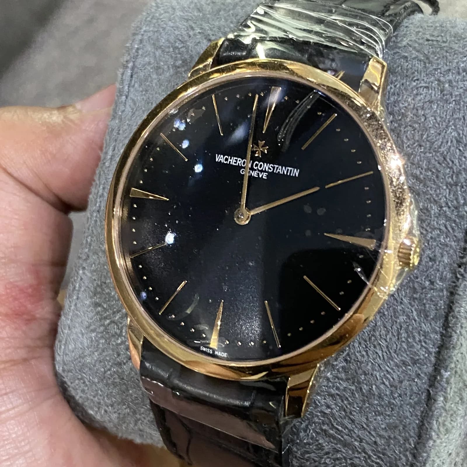 Thumb Patrimony Contemporaine 40 Manual-Winding Pink Gold / Black