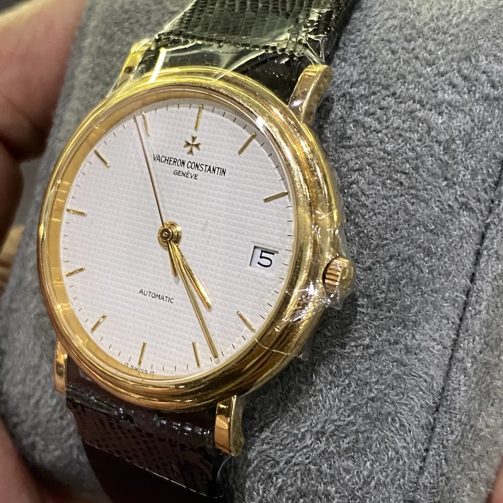 Thumb Patrimony Classic 34 Yellow Gold Automatic