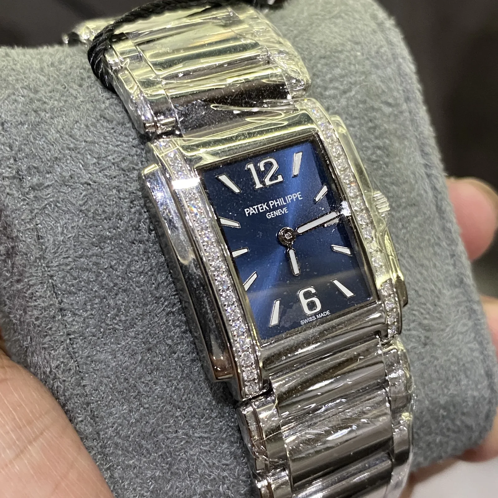 Thumb Twenty~4 Manchette Stainless Steel / Blue