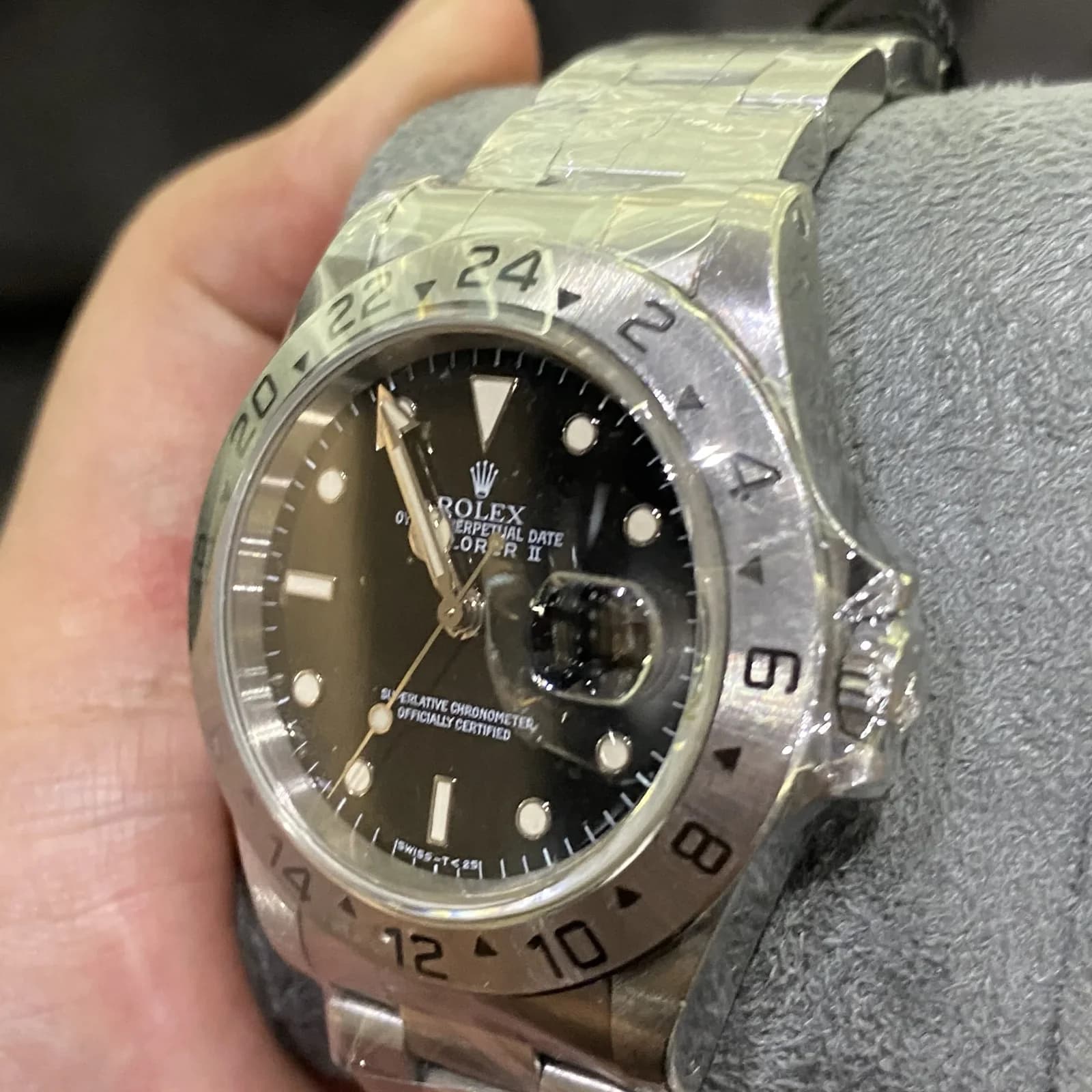 Thumb Explorer II Black Superluminova