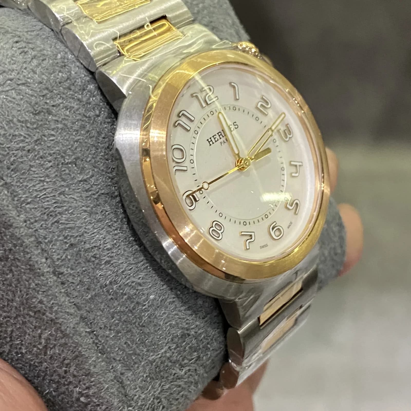 Thumb Cut Watch Stainless Steel - Rose Gold Large