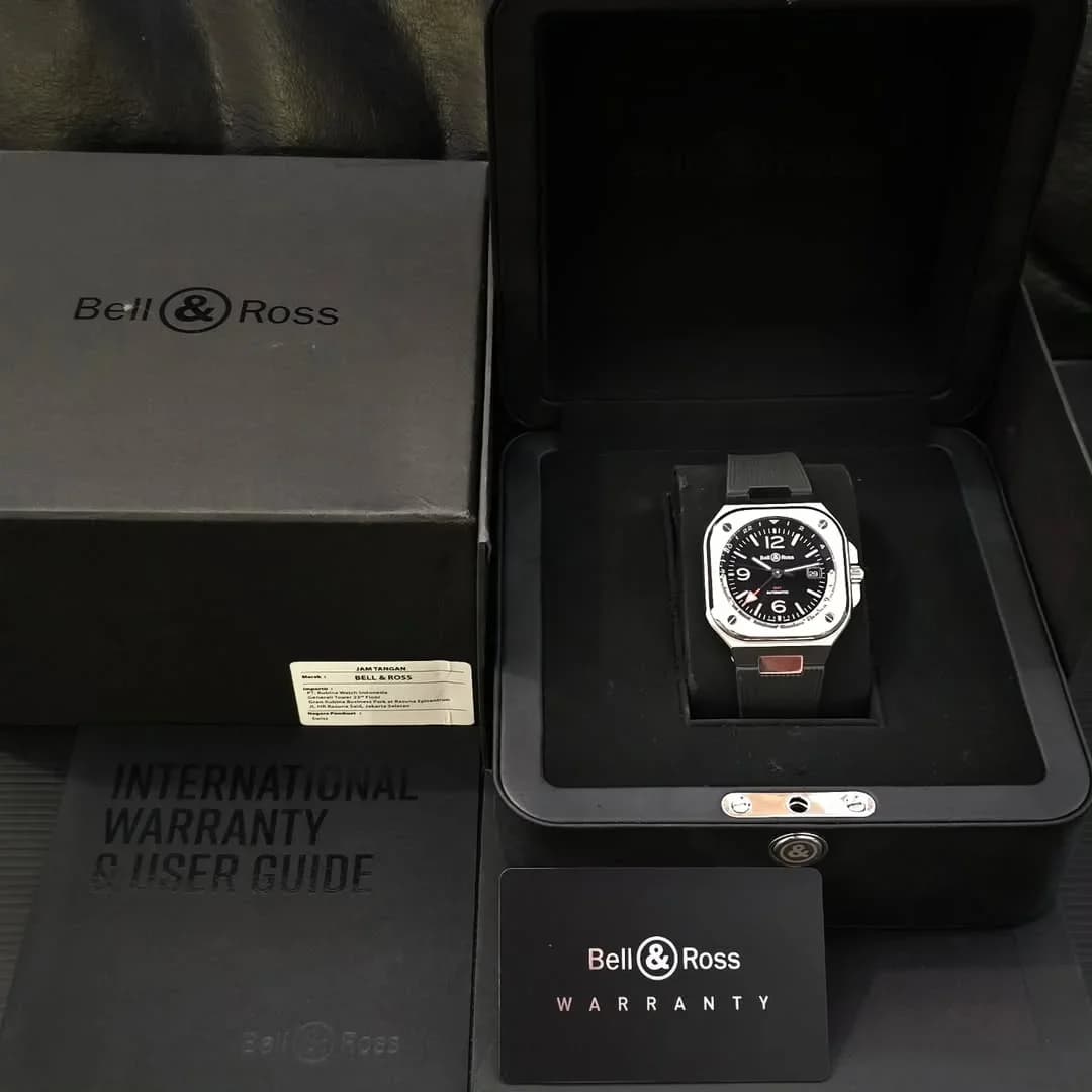 Thumb BR 05 GMT Stainless Steel Black