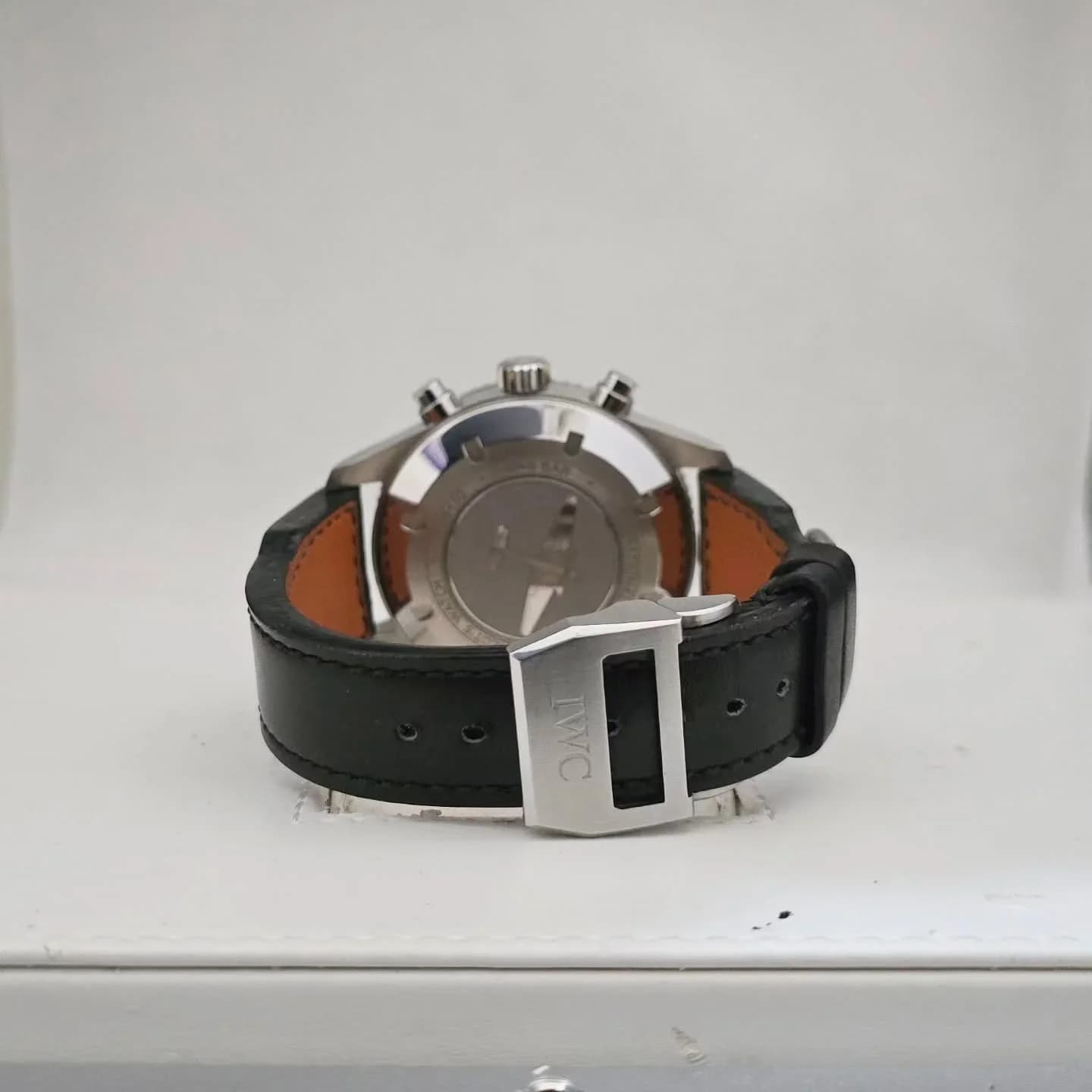 Thumb Pilot’s Watch Timezoner Chronograph
