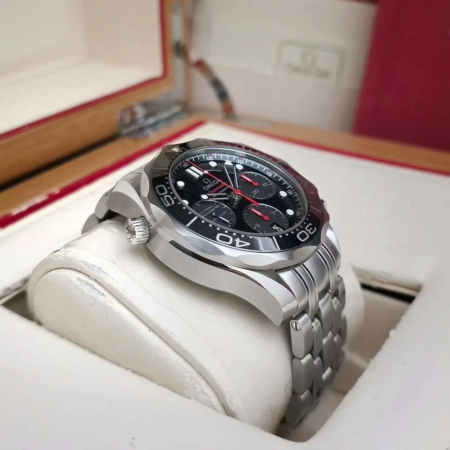 Thumb Seamaster Diver 300M Co-Axial 41.5 Chronograph Stainless Steel / Black / Bracelet