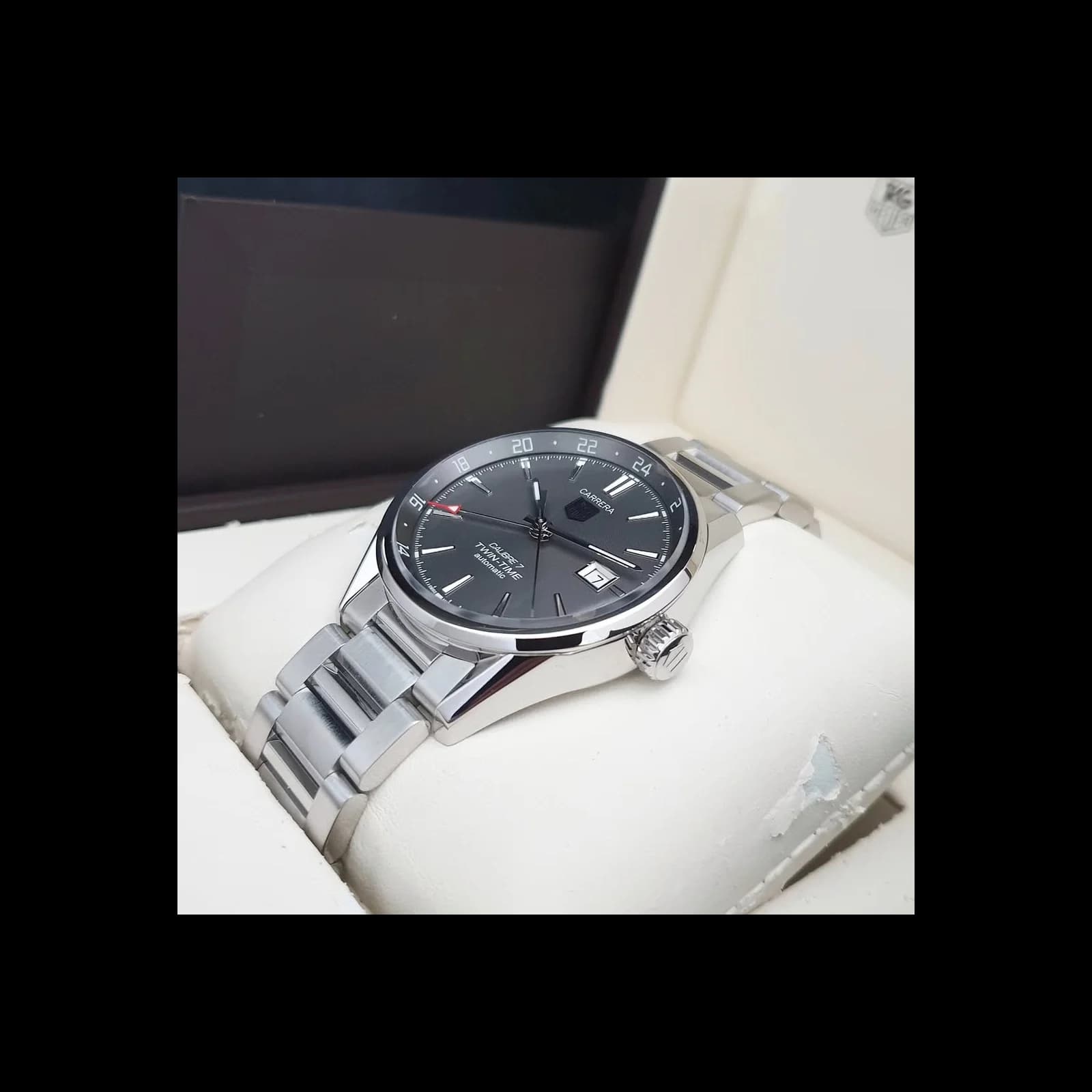 Thumb Calibre 7 Twin Time Stainless Steel / Grey / Bracelet