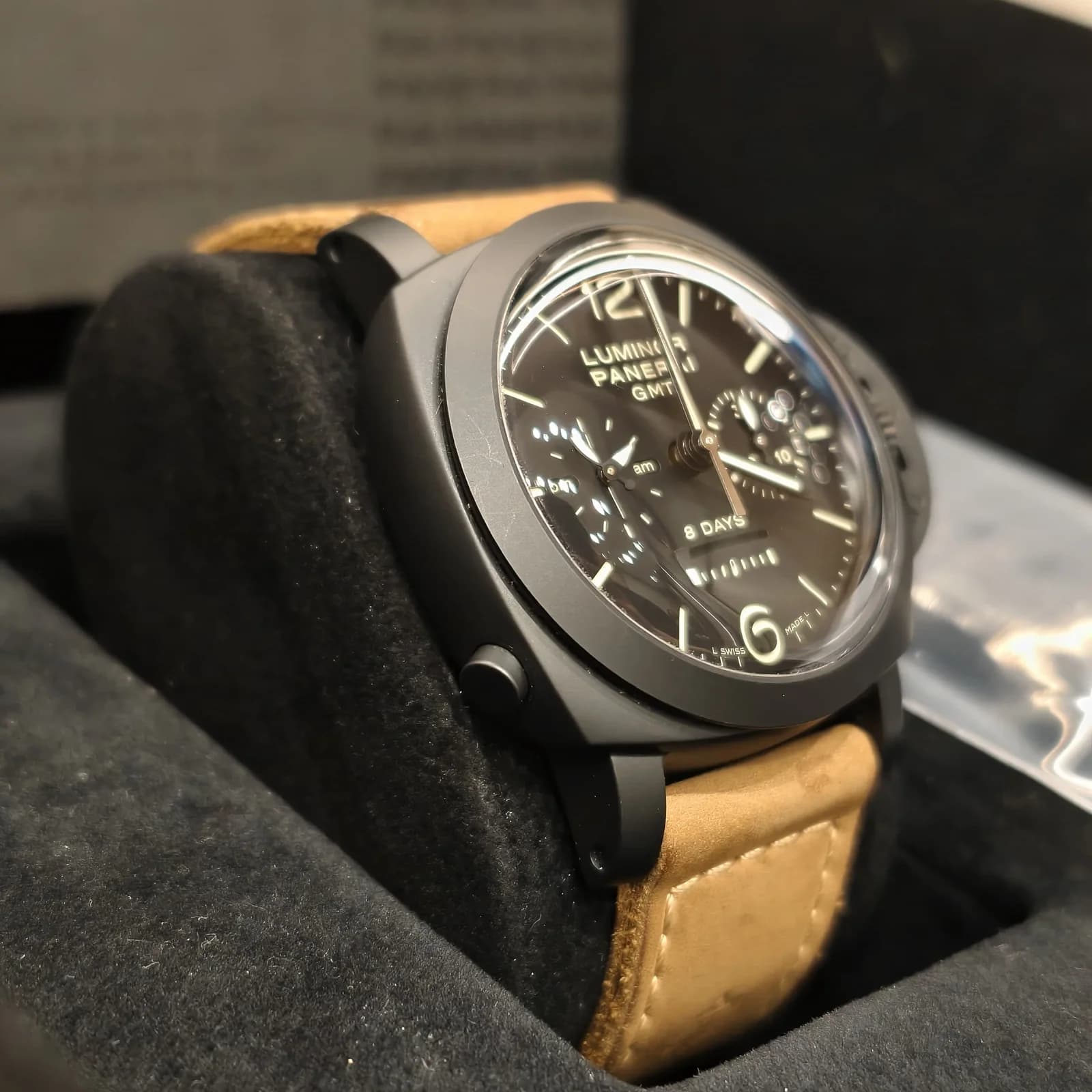 Thumb Luminor 1950 44 Chrono Monopulsante 8 Days GMT Ceramic / Black
