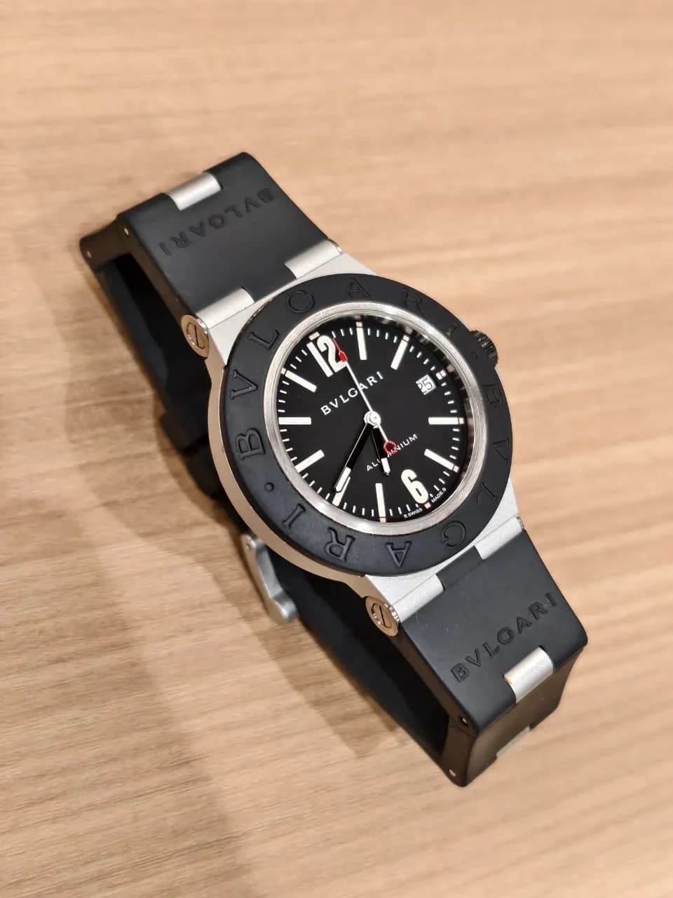Thumb Aluminium Date Black Automatic