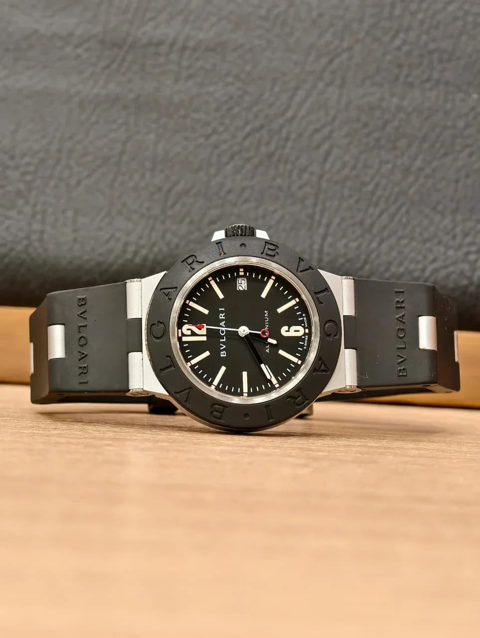 Thumb Aluminium Date Black Automatic