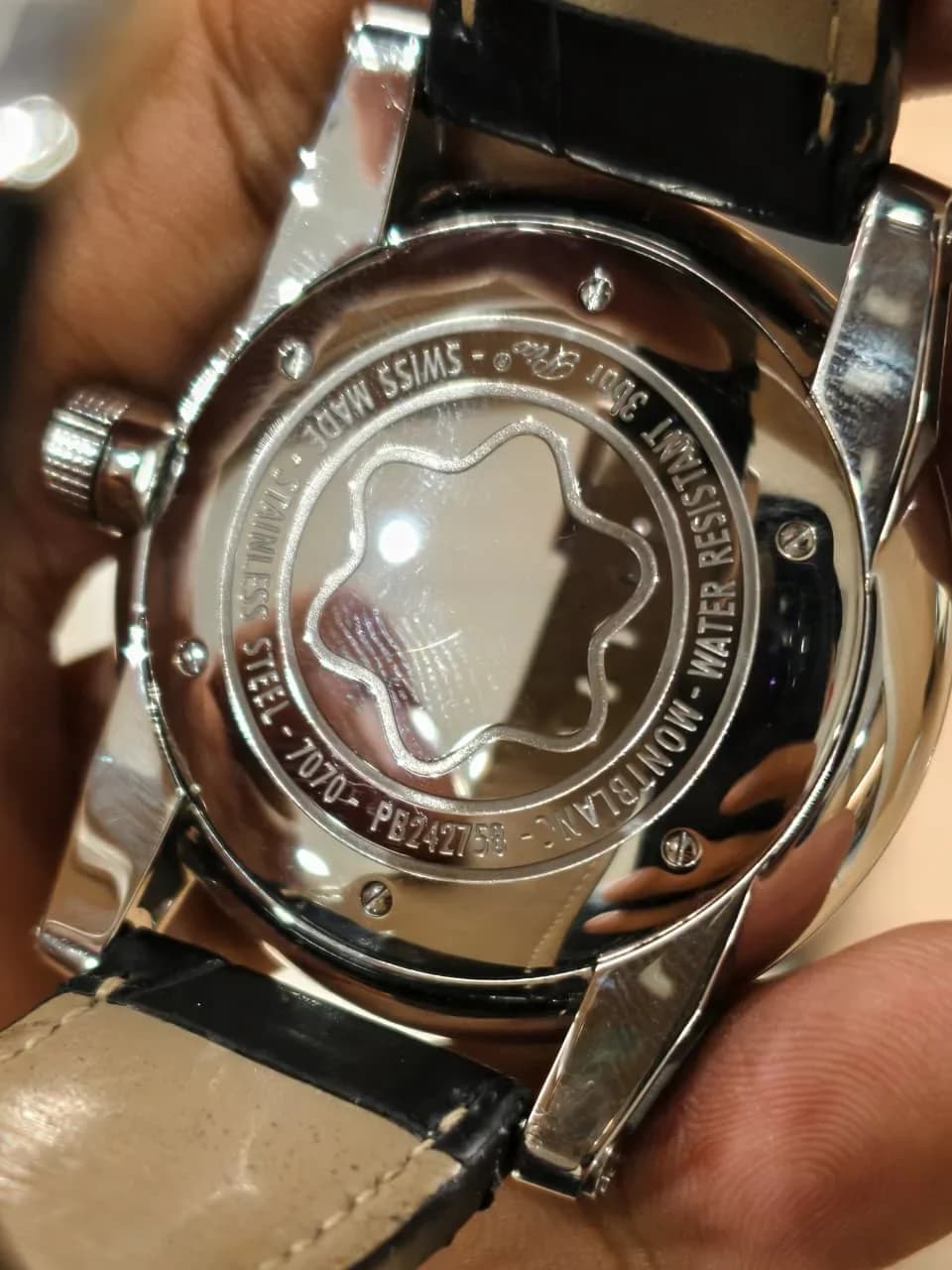 Thumb TimeWalker Date Automatic 4810 42 Black / Red Gold Numerals
