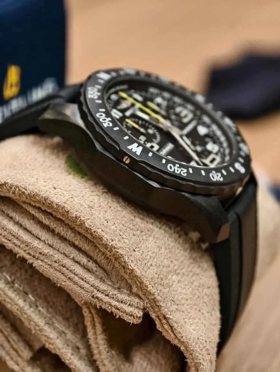 Thumb Endurance Pro 44 Black - Yellow