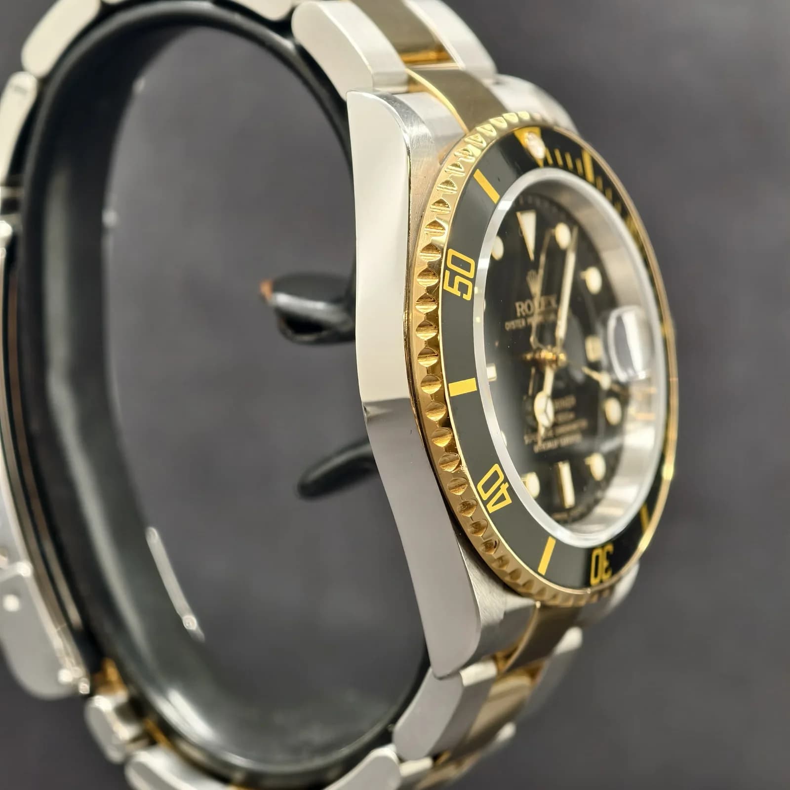 Thumb Submariner Date 16613 Black Superluminova