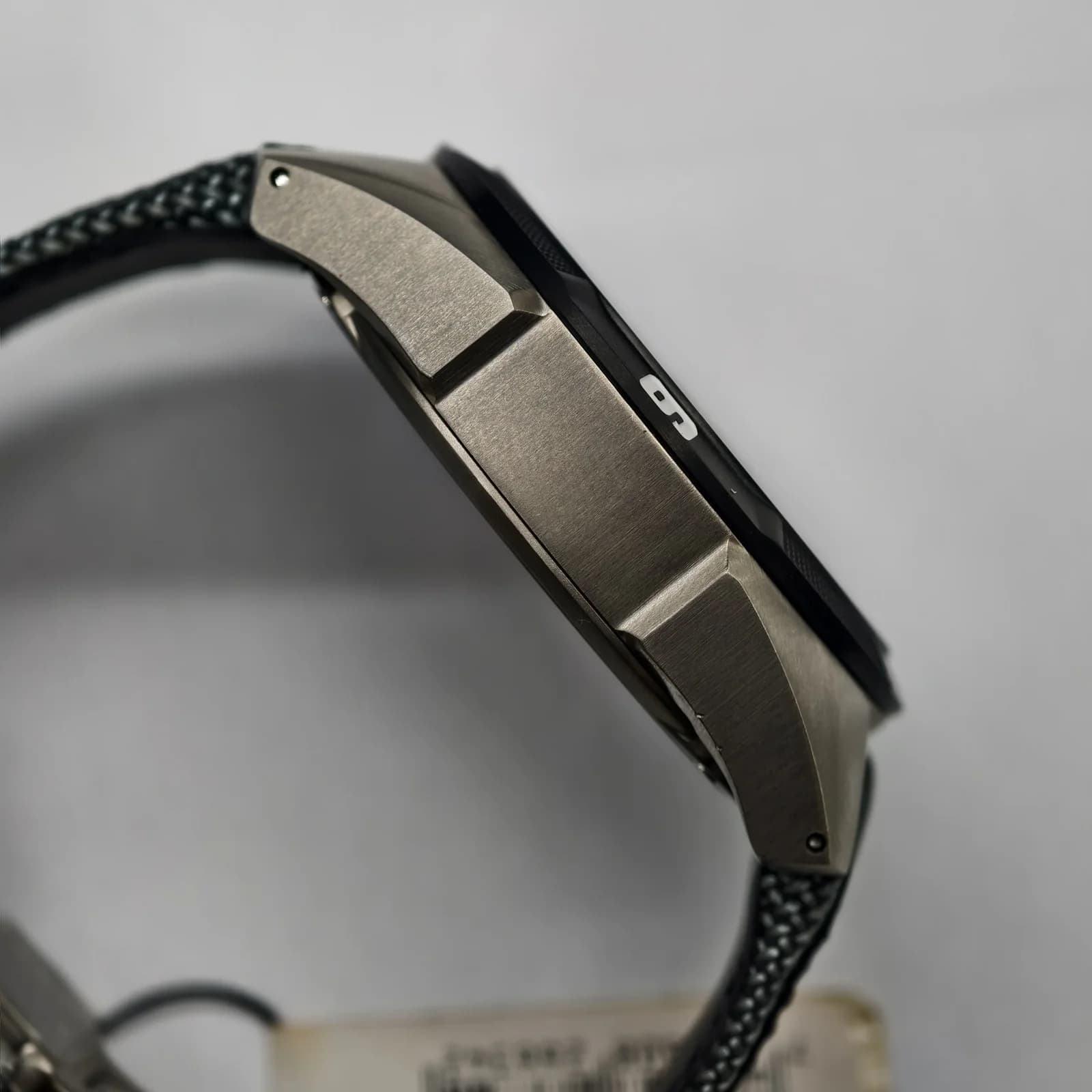 Thumb T-Touch Expert Solar Ti/ Leather Grey