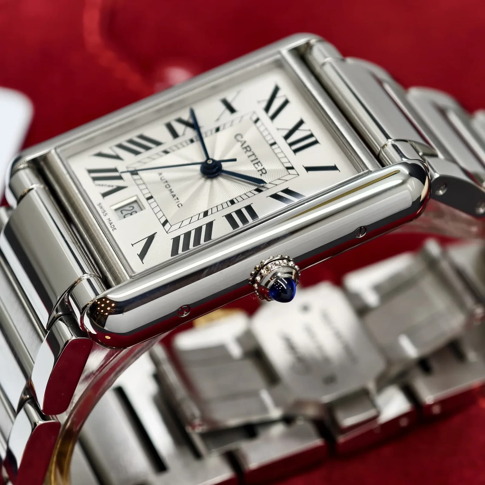 Thumb Tank Must Extra Large Automatic Stainless Steel / Silver / Bracelet