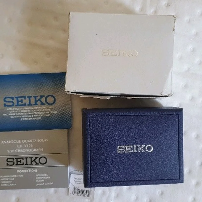 Thumb Seiko Chronograph Solar SSC717P1 Dial Hijau Sunburst Tachymeter 100M Komplit Kardus Box