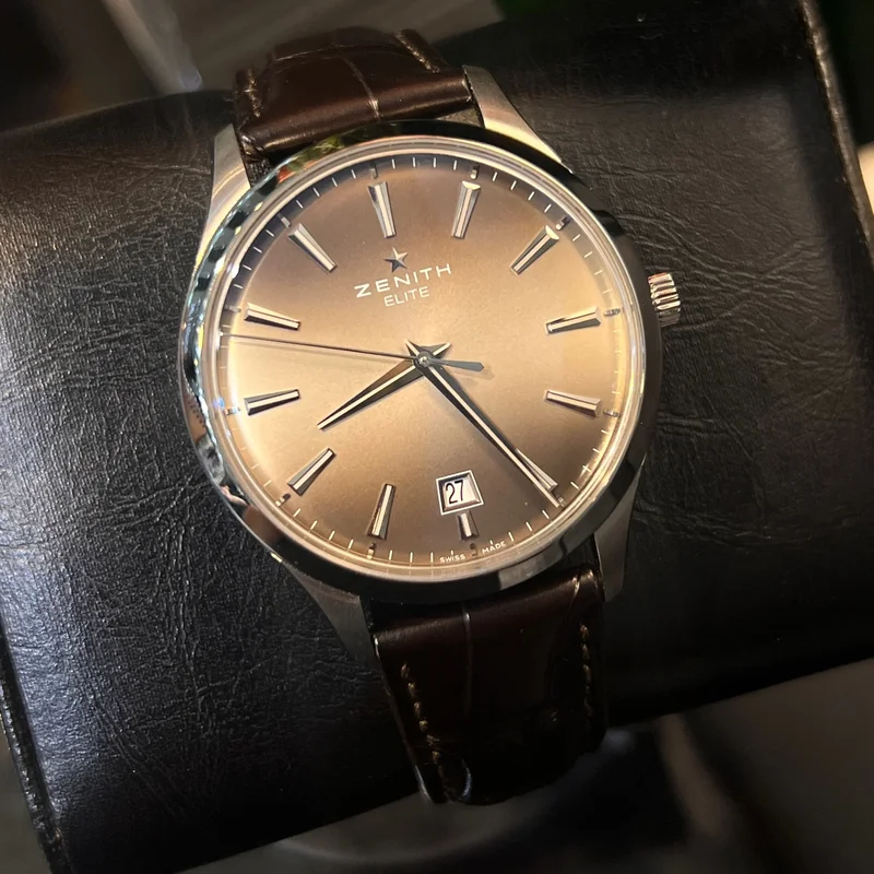Zenith Captain Central Second