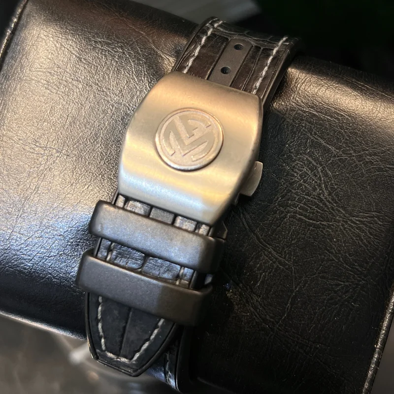 Thumb Vanguard Steel Black Alligator Leather Strap