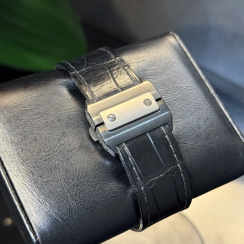 Thumb Santos 100 Black